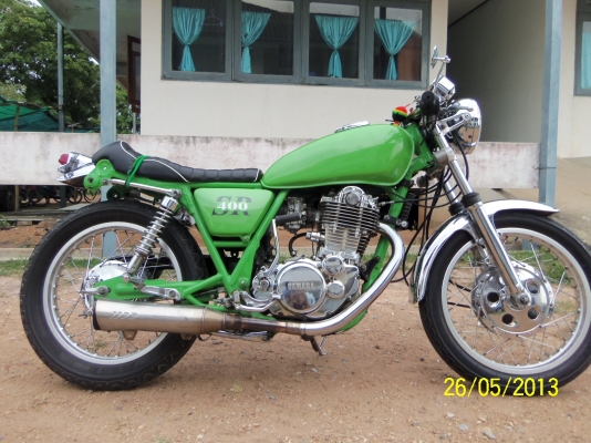 ขาย sr400 50,000 ราคานี้ต่อได้นิดหน่อยนะคับ เอกสารอินวอยคับ