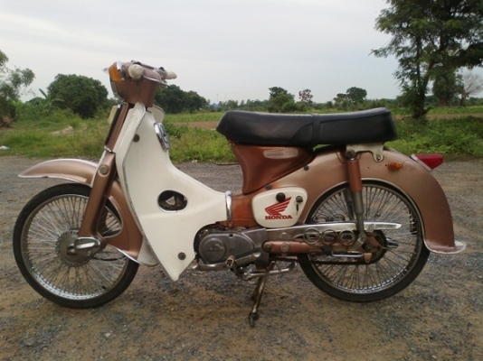 อ๊อดClassic Bike//(ลดกระหน่ำ) C50ถังแยกแฮนด์ตรง หายากสวยๆๆ 12,300 ด่วน(รับแลก)