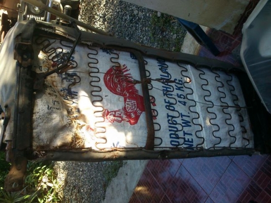 TOYOTA ม้าดำ RN30 4 ขอไฟกลม 5 เกียร์