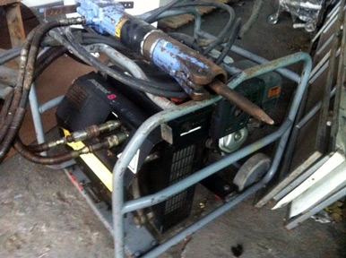 ขายเครื่องแย๊กพื้นคอนกรีตไฮโดรลิค ติดเครื่องยนต์ ใช้สะดวก