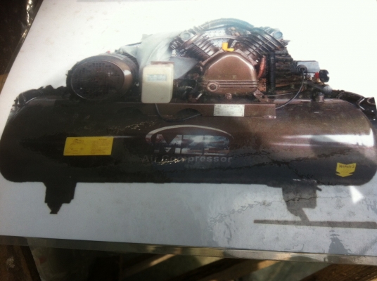 ขาย ปั๊มลม ของใหม่ 5.5 แรง 3 เฟส 380 V