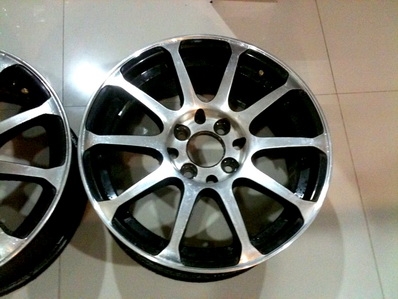 ราคา 2,200 - แม็กซ์ 2 วง ขนาด 15 นิ้ว AVS 4-100-114.3 สภาพดีทั้งคู่ครับ ตจว ส่งได้ ราคา 2,200 - แม็กซ์ 2 วง ขนาด 15 นิ้ว AVS 4-100-114.3 สภาพดีทั้งคู่ครับ ตจว ส่งได้