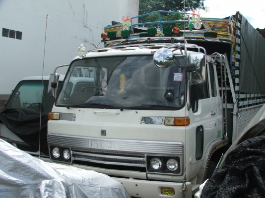 ขาย6ล้อ สภาพสวยรถบ้าน