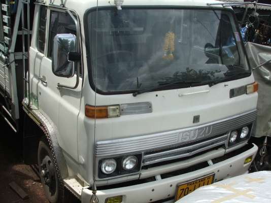 ขาย6ล้อ สภาพสวยรถบ้าน