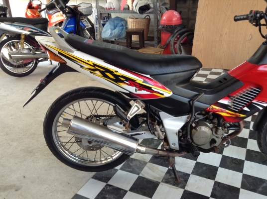 ขาย!!!โซนิค ปี44 เครื่องเดิมแน่นๆ ทะเบียนครบ