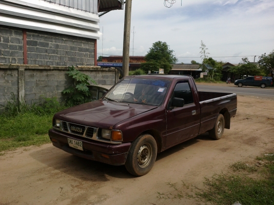 อีซูซุตอนเดียว รถเดิมมาก  ขายด่วนถูกมาก ท่าน