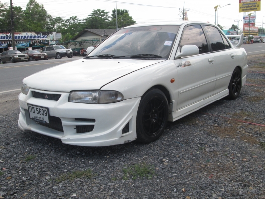 เครื่องดี เสียงเพราะ ชุดแต่งรอบคัน สวยมาก เครื่องดี เสียงเพราะ ชุดแต่งรอบคัน สวยมาก