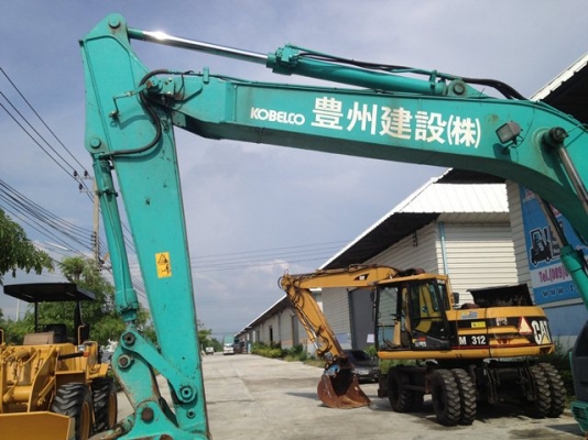 ขายด่วน!! รถขุด Kobelco SK135SR-1E #YY02-03006 รถอยู่ที่โกดัง พร้อมตรวจสภาพค่ะ
