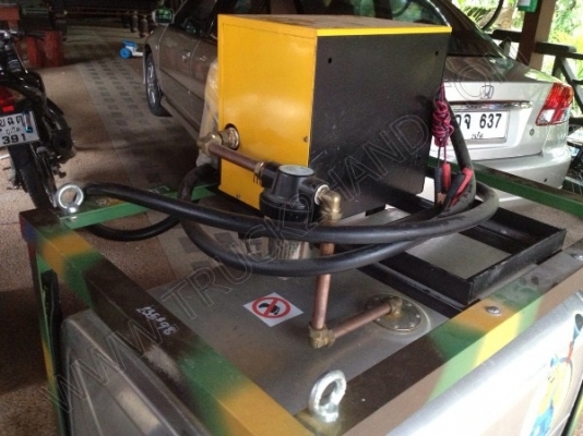 ตู้น้ำมันพร้อมหัวจ่ายของใหม่แกะกล่อง  ขนาดตู้ 400 ลิตร ชุดที่ 2 เพิ่งมาใหม่