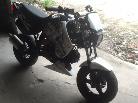 ขาย ครับ รถแนวๆ ขาย ครับ รถแนวๆ