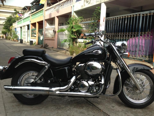 ขาย/แลก/เทริน Honda Shadow 400 ปี03 เก็บงานสวยเงาทุกจุดทะเบียนโอน