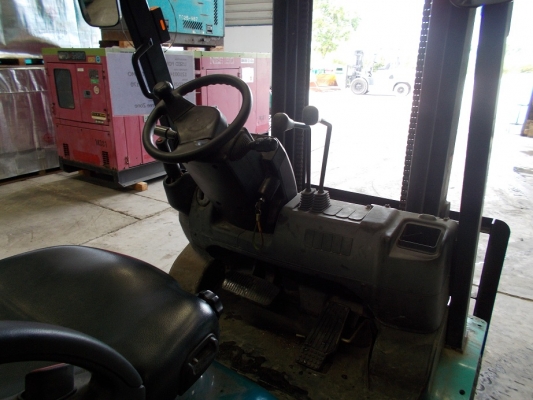 รถฟอร์คลิฟท์ (ดีเซลล์ขนาด) ขนาด 1.5ตัน Sumitomo รุ่น:11FD25PAXI98D #D2L-10170 ปี:2009 ชั่วโมง:830 เสาสูง 4เมตร นำเข้ายี่ปุ่น