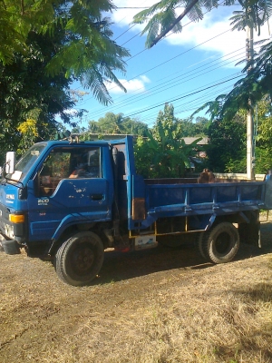 ขายด่วน 6 ล้อ 3 คิว