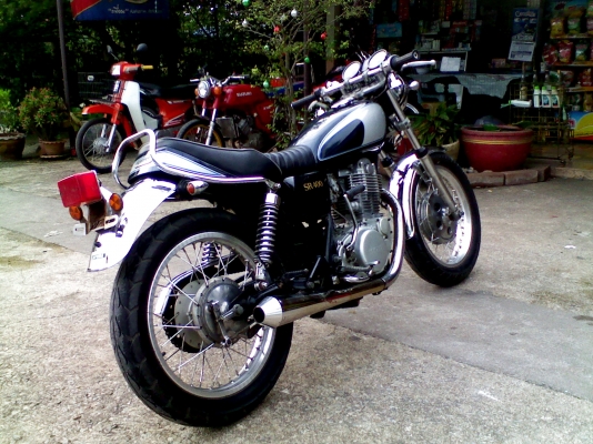 หนุ่ม ปราจีน : ขาย SR400 สวยๆ เครื่องแน่นๆ อินวอยครับ