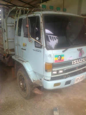 ขาย อิซุซุ ร๊อกกี้นางฟ้า 240hp ตัวแท้