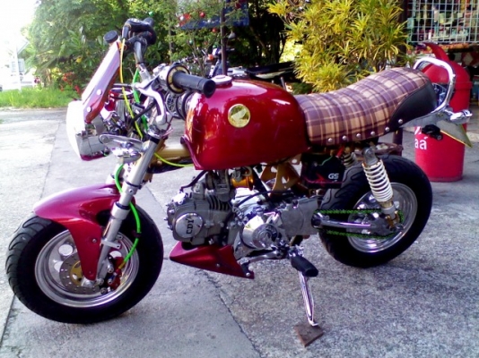 หนุ่ม ปราจีน : ขาย กอลิล่า เครื่อง Lifan125 ชุดแต่งเต็มคัน