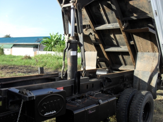 ขายรถ 6 ล้อ อีซูซุ Frr210 แรง ดั้ม SMM รถสวย เจ้าของขายเอง ติดต่อ เบอร์ 0801278905