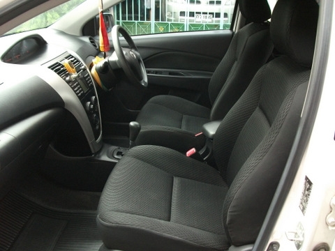 ขายรถบ้านVIOS 1.5 E ABS ปี10ใช้ขับไปทำงานทุกวันไม่เคยชน ไม่จมน้ำไม่ติดแก๊สใช้งานปกติทุกอย่าง