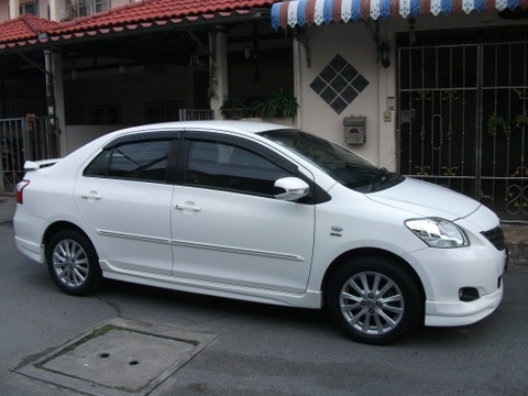 ขายรถบ้านVIOS 1.5 E ABS ปี10ใช้ขับไปทำงานทุกวันไม่เคยชน ไม่จมน้ำไม่ติดแก๊สใช้งานปกติทุกอย่าง