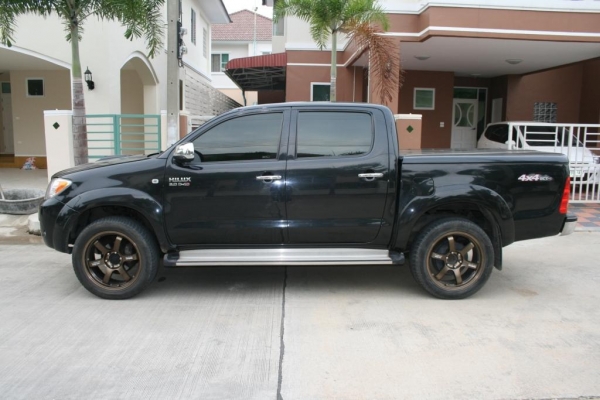 ขายรถบ้าน TOYOTA HILUX VIGO 3.0/4x4  ราคา 255,000 บาท เครื่องเดิม+ประกันชั้น1+แม็กTEขอบ20ยางใหม่