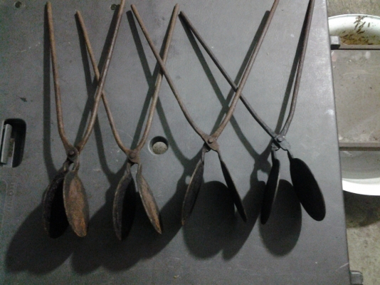 เครื่องทำขนมรุ่นเก่า