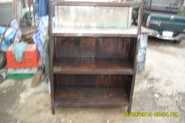 ขายตู้กับข้าวไม้สัก