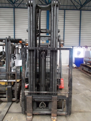 รถฟอร์คลิฟต์ (แบตเตอรี่) ขนาด2.5ตัน Nichiyu รุ่น:FB25PN-70B-600MSF ซีเรียล:241AC0505 เสาสูง 6เมตร แผงงาเลื่อนได้