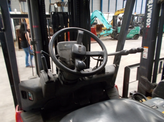 รถฟอร์คลิฟต์ (แบตเตอรี่) ขนาด2.5ตัน Nichiyu รุ่น:FB25PN-70B-600MSF ซีเรียล:241AC0505 เสาสูง 6เมตร แผงงาเลื่อนได้