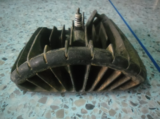 ขายฝาสูบโมโน125  คร์าบลู yz  คันเกียร์ts ตัวนอกแท้