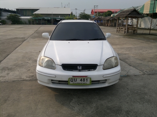 ขายถูกซีวิคตาโต สีขาว เครื่องVTEC1.6 หัวฉีด เกียร์ธรรมดา เบรคABS ดิสเบรค4ล้อ