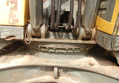 ขายด่วน ขายถูก VOLVO 210 ใช้งานน้อย อุปกรณ์ครบ