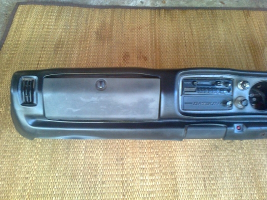 ขายคอนโซล Datsun 620 ( ช้างเหยียบ )สภาพสวยมากๆ