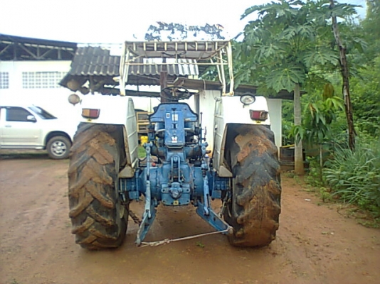 ขายรถไถฟอร์ด 6600 T5 สภาพพร้อมใช้งาน เครื่องดี มีแต่ผานดันหน้า ยาง 70\% เอกสารเล่มทะเบียนครับ ราคาต่อรองได้