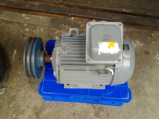 มอเตอร์hitachi 3hp 3 เฟสสภาพใหม่