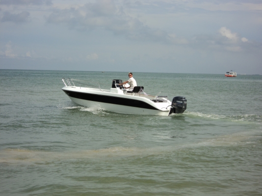 ขายเรือไฟเบอร์ 22 ฟุต หล่อใหม่ ปรับราคาใหม่ขออนุญาติลบประกาศนี้นะคะ