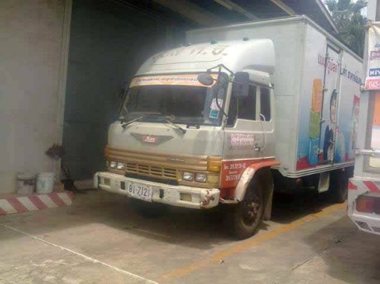 ขายด่วน  รถหกล้อ HINO  ยาง900  เครื่องEH700  ยาว5.5o   พร้อมใช้งาน