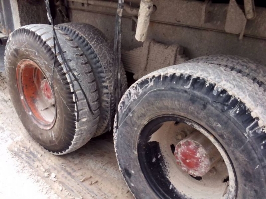 รถอีซูซุ 10 ล้อดั้ม FXZ 240 แรงม้า ( นางฟ้าแท้ ) สนใจติดต่อ 081 - 6079515 รถอีซูซุ 10 ล้อดั้ม FXZ 240 แรงม้า ( นางฟ้าแท้ ) สนใจติดต่อ 081 - 6079515