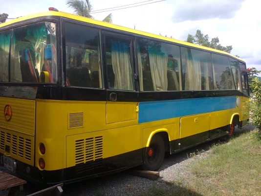 ขายรถบัสแอร์ HINO ยาว 8 เมตร เครื่อง HO7C   168 แรง แชชซี HINO รถพร้อมใช้