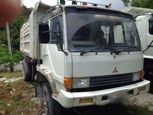 รถมิตซู 10 ล้อดั้ม MA  190 แรงม้า  นใจติดต่อ 081 - 6079515