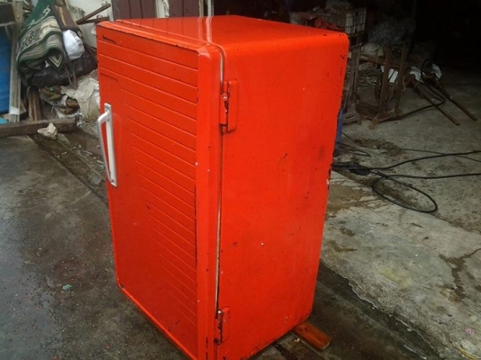 ตู้เย็นรุ่นเก่า