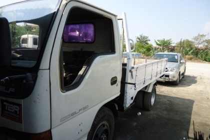 ขายIsuzu 6ล้อเล็ก
