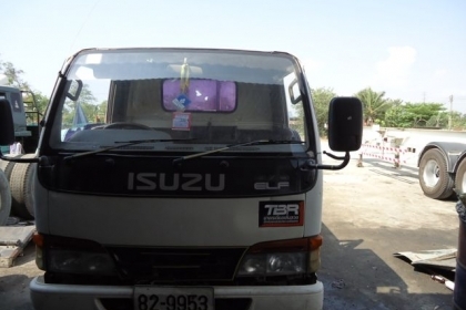ขายIsuzu 6ล้อเล็ก
