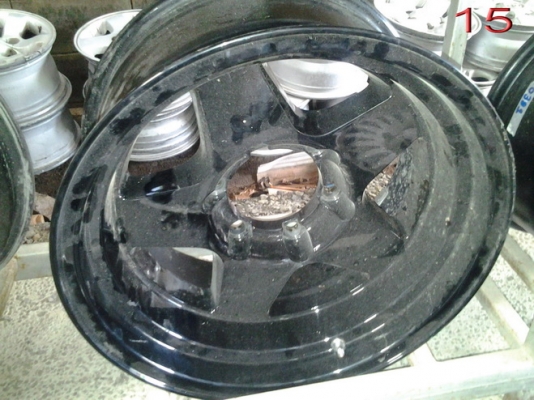 ขายล้อแม็กออฟลึก 2 ชั้นยี่ห้อ LENSO 16" 6รู139.7 ET-25 ขาย 13000 บาท พร้อมส่ง ขายล้อแม็กออฟลึก 2 ชั้นยี่ห้อ LENSO 16" 6รู139.7 ET-25 ขาย 13000 บาท พร้อมส่ง