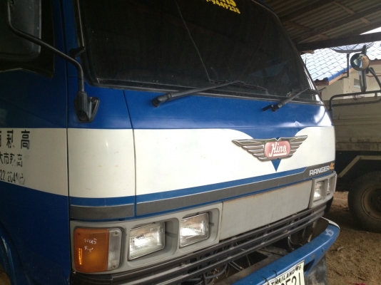 HINO  KM777