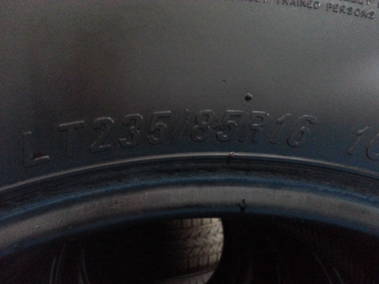 235/85/16 mud ปี 10 ดอกงามไม่มีปะไม่มีบวม ใช้ครั้งเดียว ติดต่อตามนี้ 0910207636 235/85/16 mud ปี 10 ดอกงามไม่มีปะไม่มีบวม ใช้ครั้งเดียว ติดต่อตามนี้ 0910207636