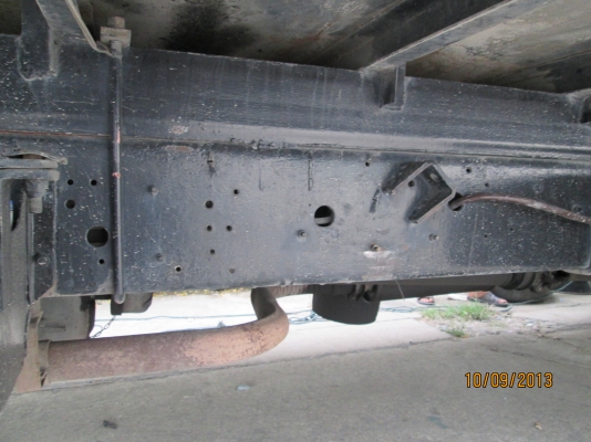 ISUZU-FRR-เครื่อง6BG1-175แรง-เอฟหน้า-หลัง ISUZU-FRR-เครื่อง6BG1-175แรง-เอฟหน้า-หลัง