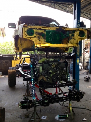 ขายรถ 4x4 โตโยต้า ln 106 ขายครับขาย