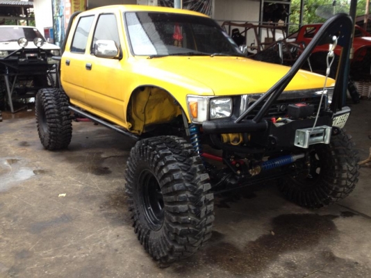 ขายรถ 4x4 โตโยต้า ln 106 ขายครับขาย