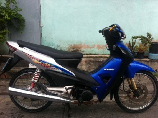 honda wave 100 ubox สตาร์ทมือ ปี49 เครื่องดี ภาษีเต็ม