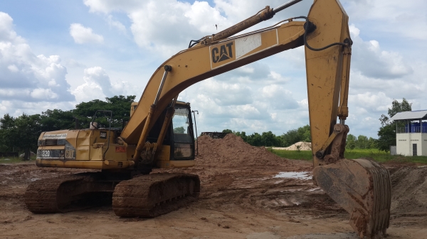 ขายด่วนCAT320 สภาพพร้อมใช้ เอกสารเล่มทะเบียน ไฟฟ้าพร้อม แอร์มี ช่วงล่างสวย รีจอง  0843923995